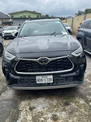 Toyota Highlander 2021 Black
