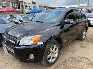 Toyota RAV4 2010 Black