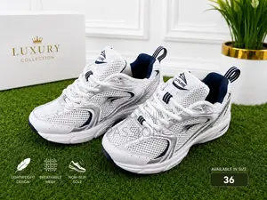 Kids Sneakers Size36