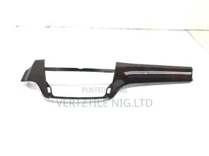 GLE ML Dashboard Formica Mercedes Benz