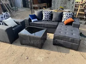 Quality Gray Lshap With Center Table N Single Seater