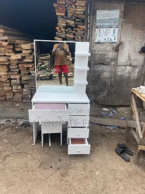 Fine Dresser