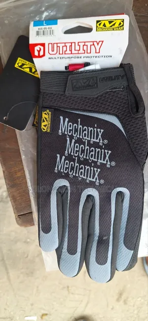 Safety Gloves