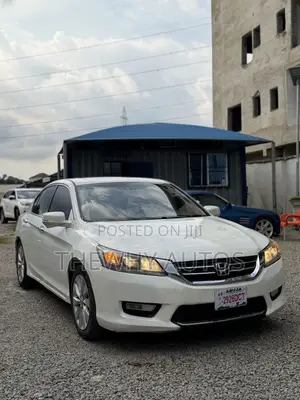 Honda Accord EX-L V-6 4dr Sedan FWD (3.5L 6cyl 6A) 2013 White