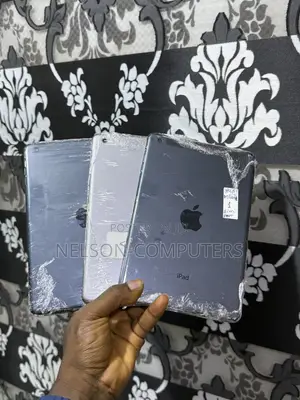 Apple iPad mini 1 16 GB Gray