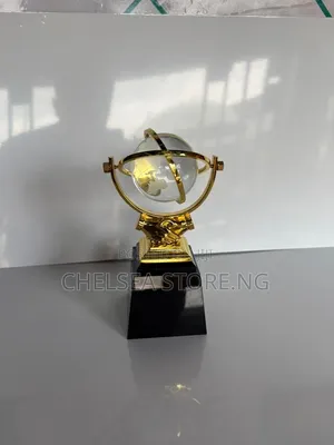 Trophy With Glass Plague
