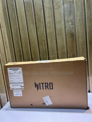 New Laptop Acer Nitro V 16 16GB AMD Ryzen 7 SSD 1T