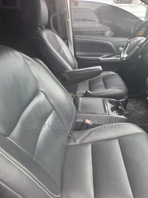 Toyota Sienna 2015 Silver