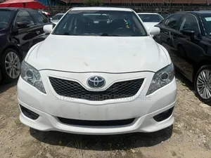 Toyota Camry 2010 White