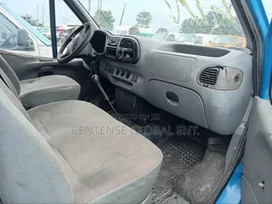 Ford Transit 2002 Blue