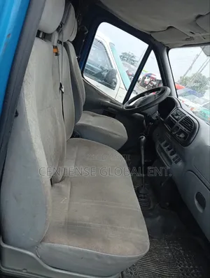 Ford Transit 2002 Blue