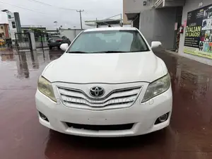 Toyota Camry 2010 White