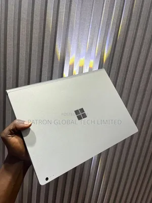 Laptop Microsoft Surface Book 2 16GB Intel Core i7 SSD 512GB