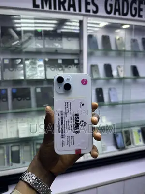 New Apple iPhone 15 128 GB Gray