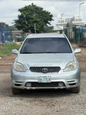 Toyota Matrix 2004 Silver