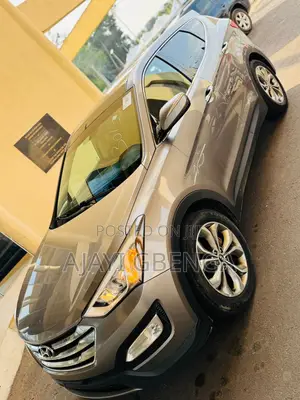 Hyundai Santa Fe Limited 4dr SUV AWD (3.3L 6cyl 6A) 2014 Gray