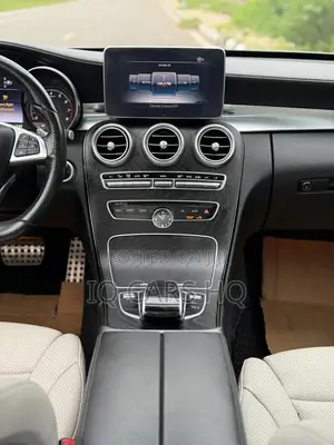 Mercedes-Benz C400 4Matic AWD Sedan (3.0L V6 7A) 2015 Gray