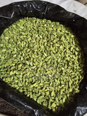 Authentic Indian Green Cardamom