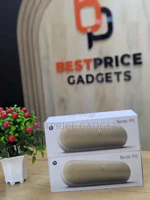 Beats Pill 2024
Portable Speaker 
Brand New
Champagne Gold Colour