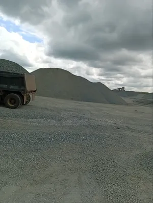 Premium Quarry Granite Iron Chippings