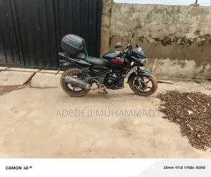 Bajaj Pulsar 220 F 2022 Black