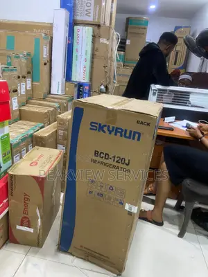 Skyrun Refrigerator for Small Family – 105L
