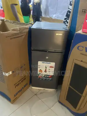 Skyrun 105L Refrigerator With Separate Freezer
