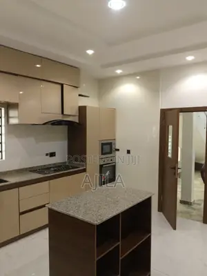 5bdrm Duplex in Kolapo Ishola G.R.A, Akobo for sale