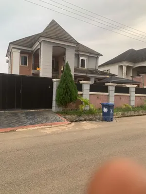 5bdrm Duplex in Dakwo, Galadimawa for sale