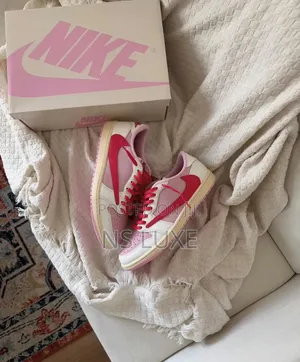 *Travis Scott X Air Jordan 1 Low “ Tropical Pink”