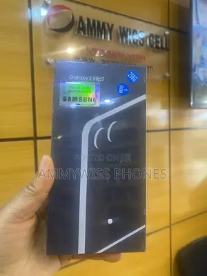 New Samsung Galaxy Z Flip7 256 GB Black