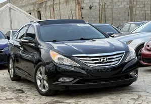 Hyundai Sonata 2013 Black