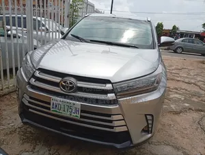 Toyota Highlander 2014 Silver