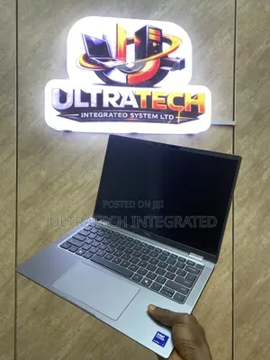 New Laptop Dell Latitude 7450 32GB Intel Core Ultra 7 SSD 512GB