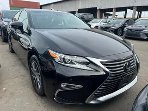 Lexus ES 2017 Black