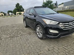 Hyundai Santa Fe 2015 Black