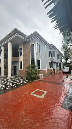 10bdrm Duplex in Ashi-Bodija, Ibadan for sale