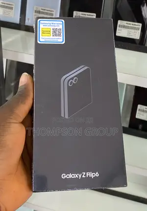 New Samsung Galaxy Z Flip6 256 GB Black