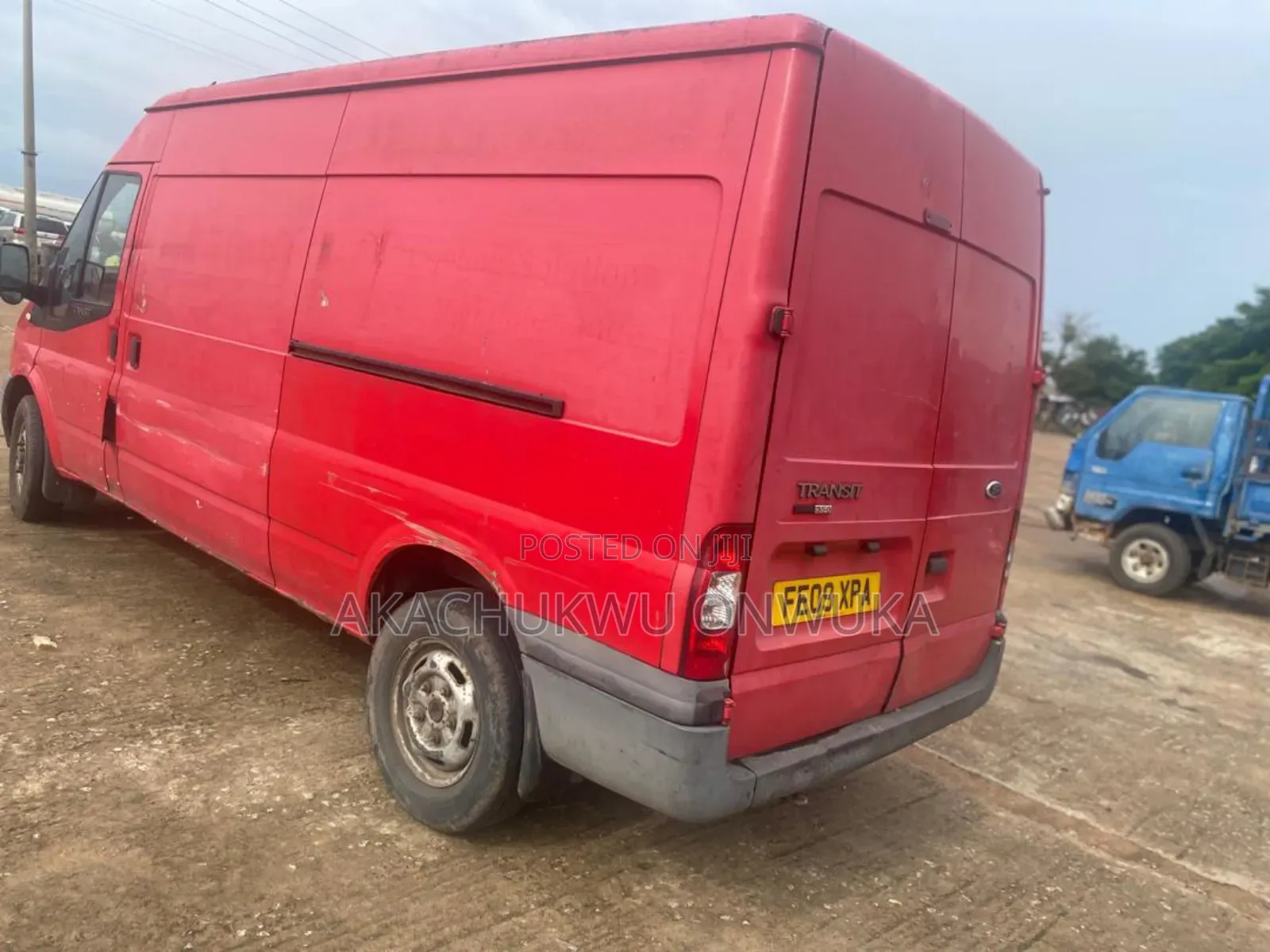 Ford Transit 2009 Red