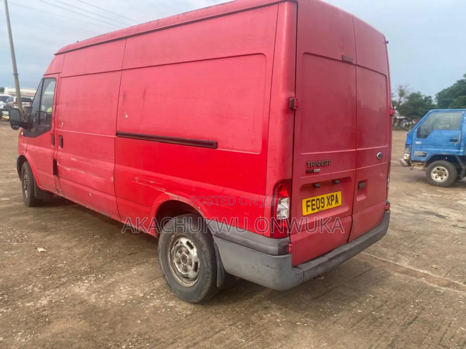 Ford Transit 2009 Red
