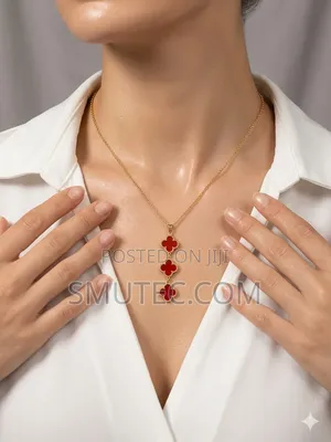 Necklace Jewelries
