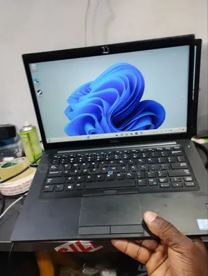 Laptop Dell Latitude 14 7480 8GB Intel Core i7 SSD 256GB