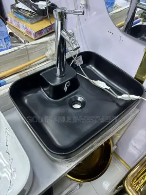 De-Bristan Black Countertop Basin