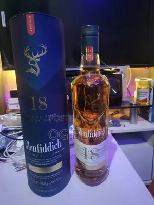 Original Glenfiddich 18 Years Old Single Malt Scotch Whisky(Gift Item)
