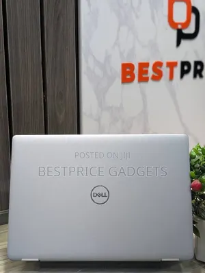 Laptop Dell Latitude 5320 16GB Intel Core i7 SSD 512GB