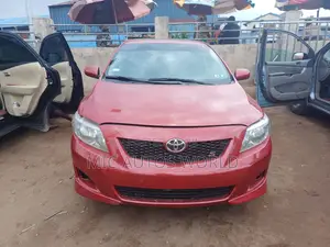 Toyota Corolla 2010 Red