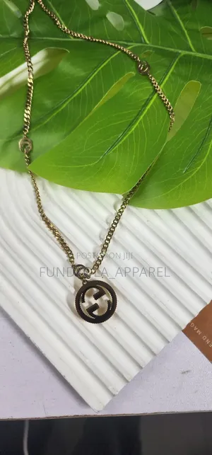 Interlocking G Pendant Necklace