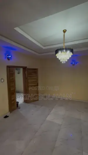 Furnished 2bdrm Apartment in Aba Bashorun Road, Oluyole for rent