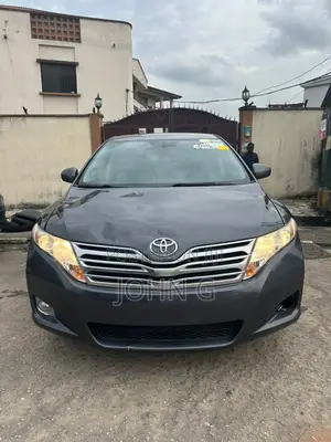 Toyota Venza V6 AWD 2011 Brown