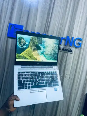 Laptop HP EliteBook 830 G6 8GB Intel Core i7 SSD 256GB